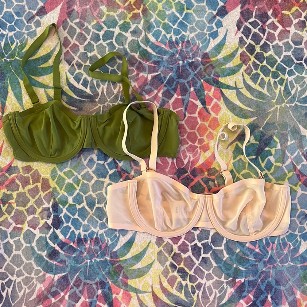 CUUP Green and Cream Bras